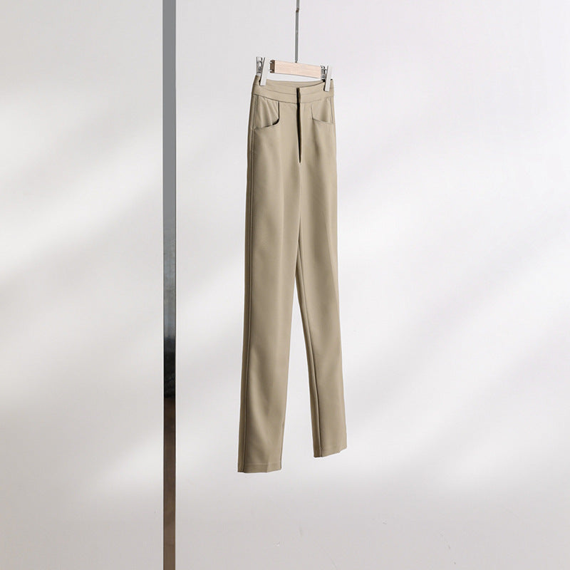 Pantalons ajustés taille haute pour femmes avec détails de poches Chic und Stil