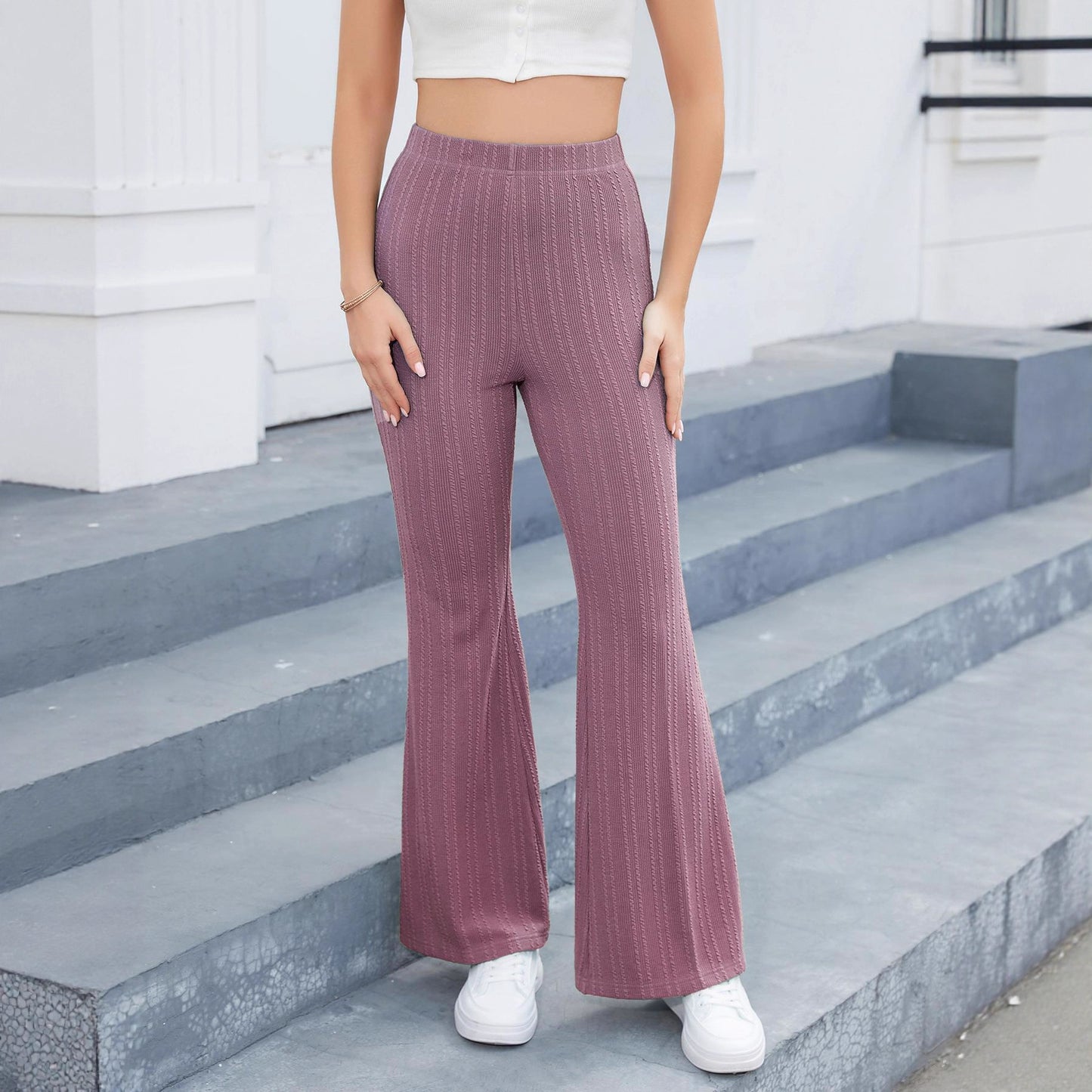 Pantalons évasés pour femmes en matériau tricot de haute qualité avec taille élastique Chic und Stil