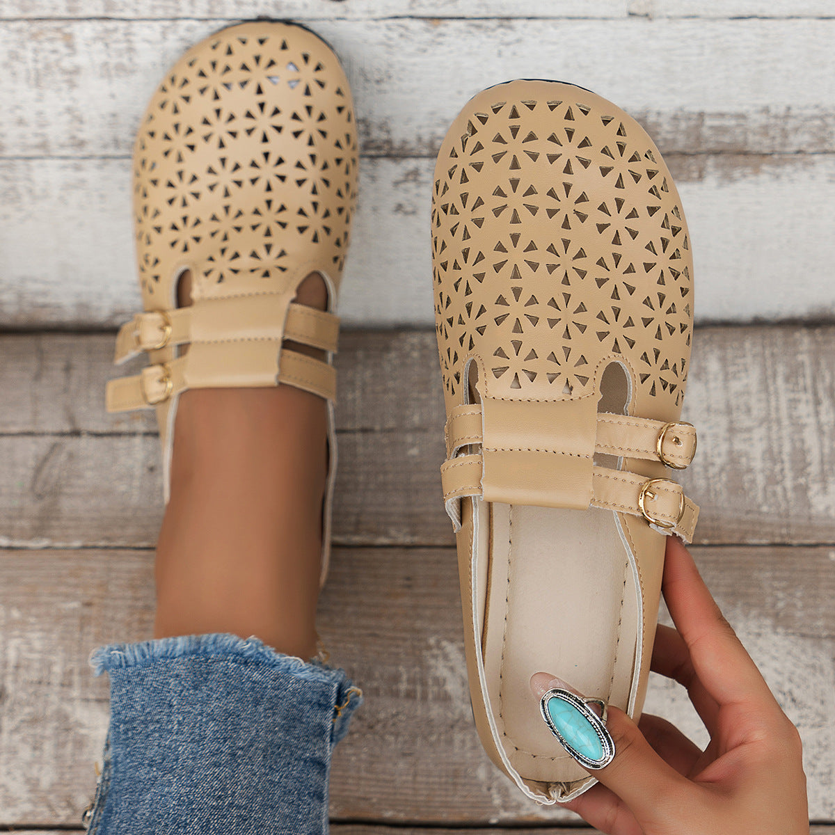 Sandales confortables pour femmes à brides avec une structure en matériau supérieur respirant Chic und Stil