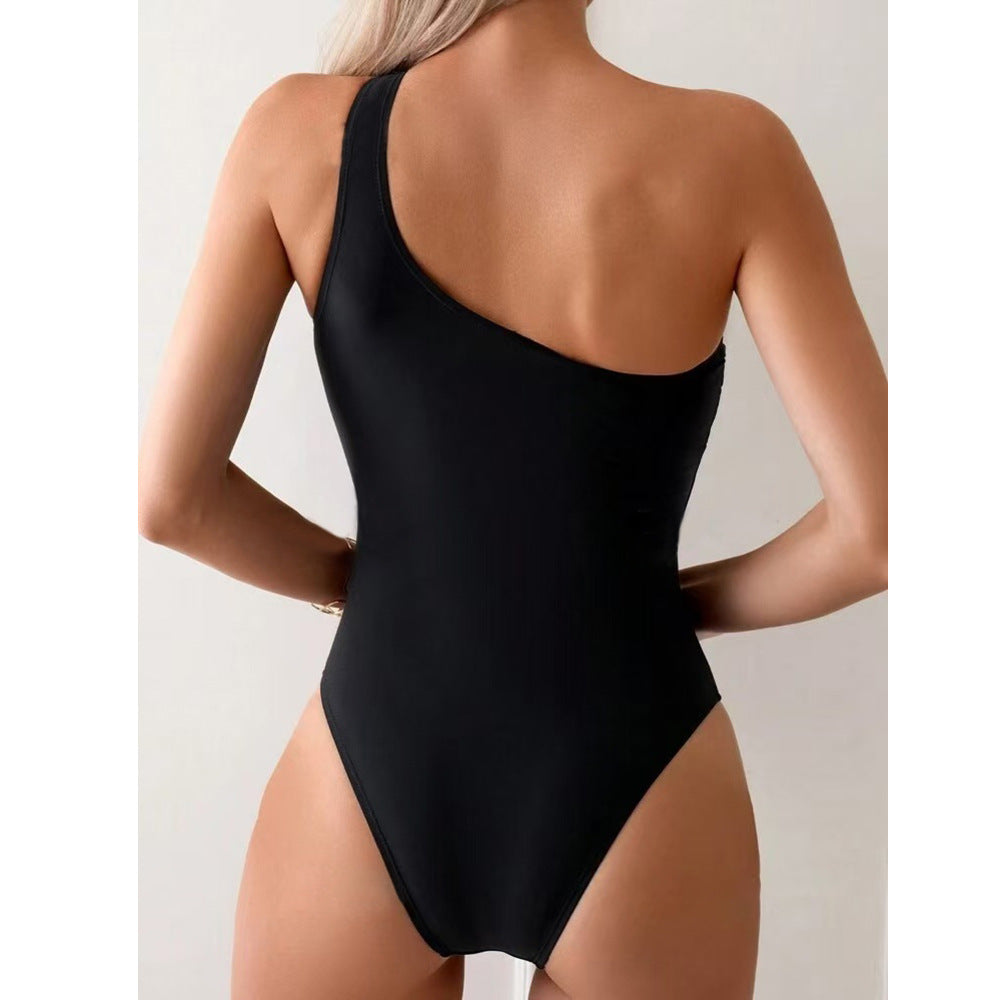 Maillot de bain une pièce pour femmes avec coupe asymétrique et détail en forme de nœud Chic und Stil