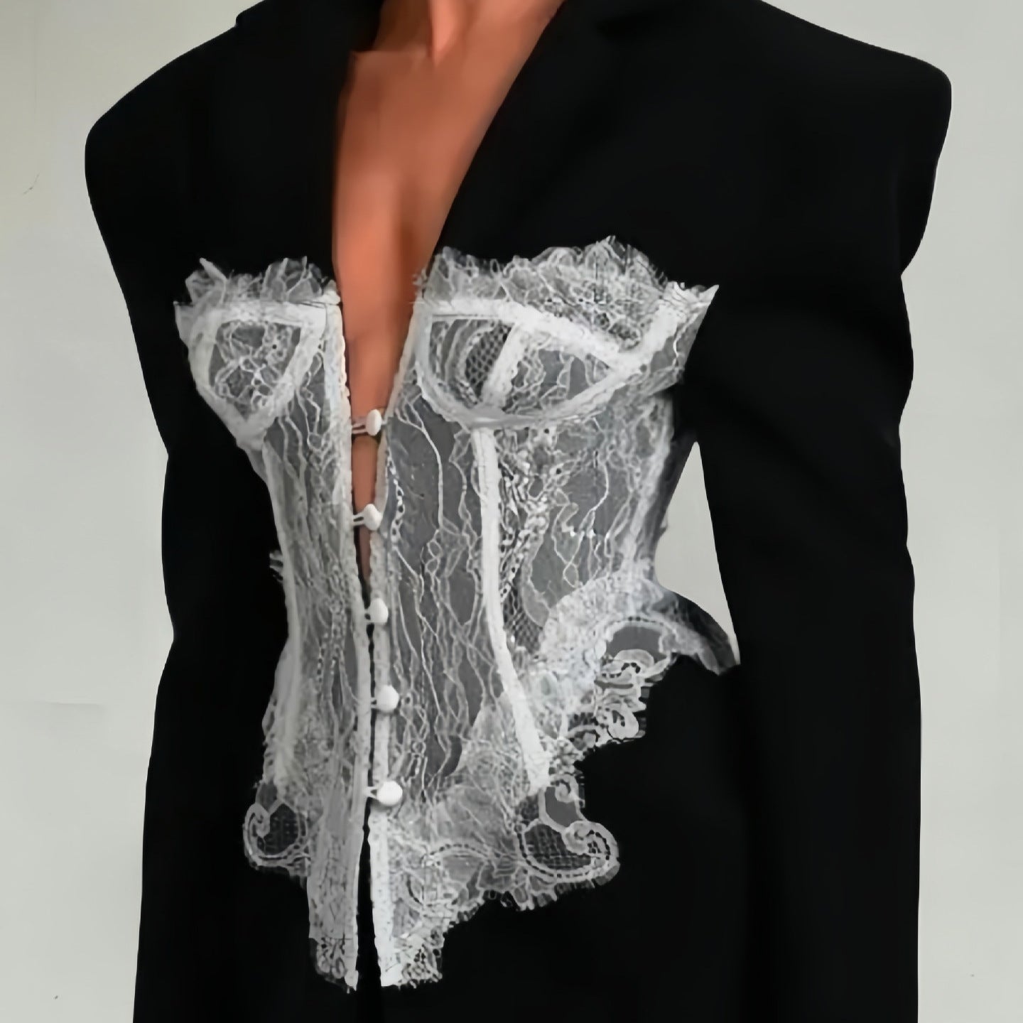 Blazer de couture pour femmes avec insertions en dentelle Chic und Stil