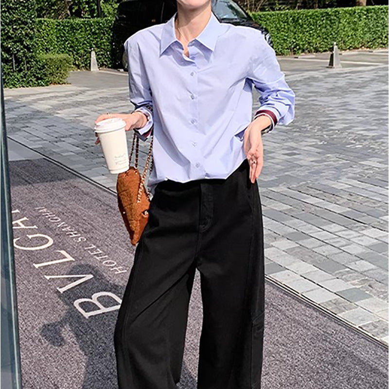 Chemise décontractée pour femmes à boutons avec poignets contrastés Chic und Stil