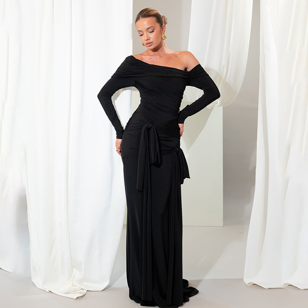 Dames élégant maxi robe avec détails volants et décolleté off-épaule Chic und Stil