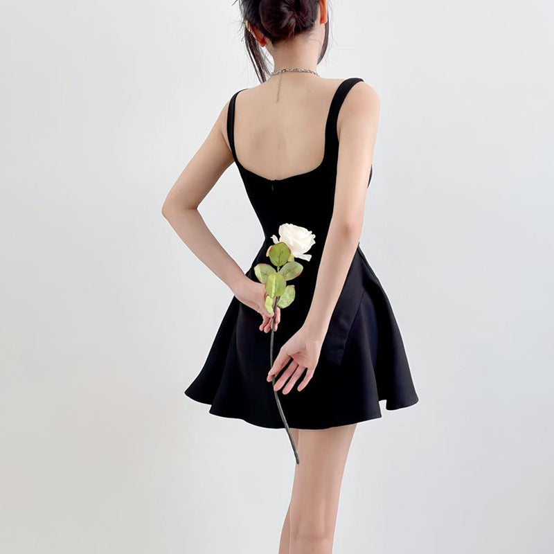 Robe mini ajustée et évasée élégante Chic und Stil