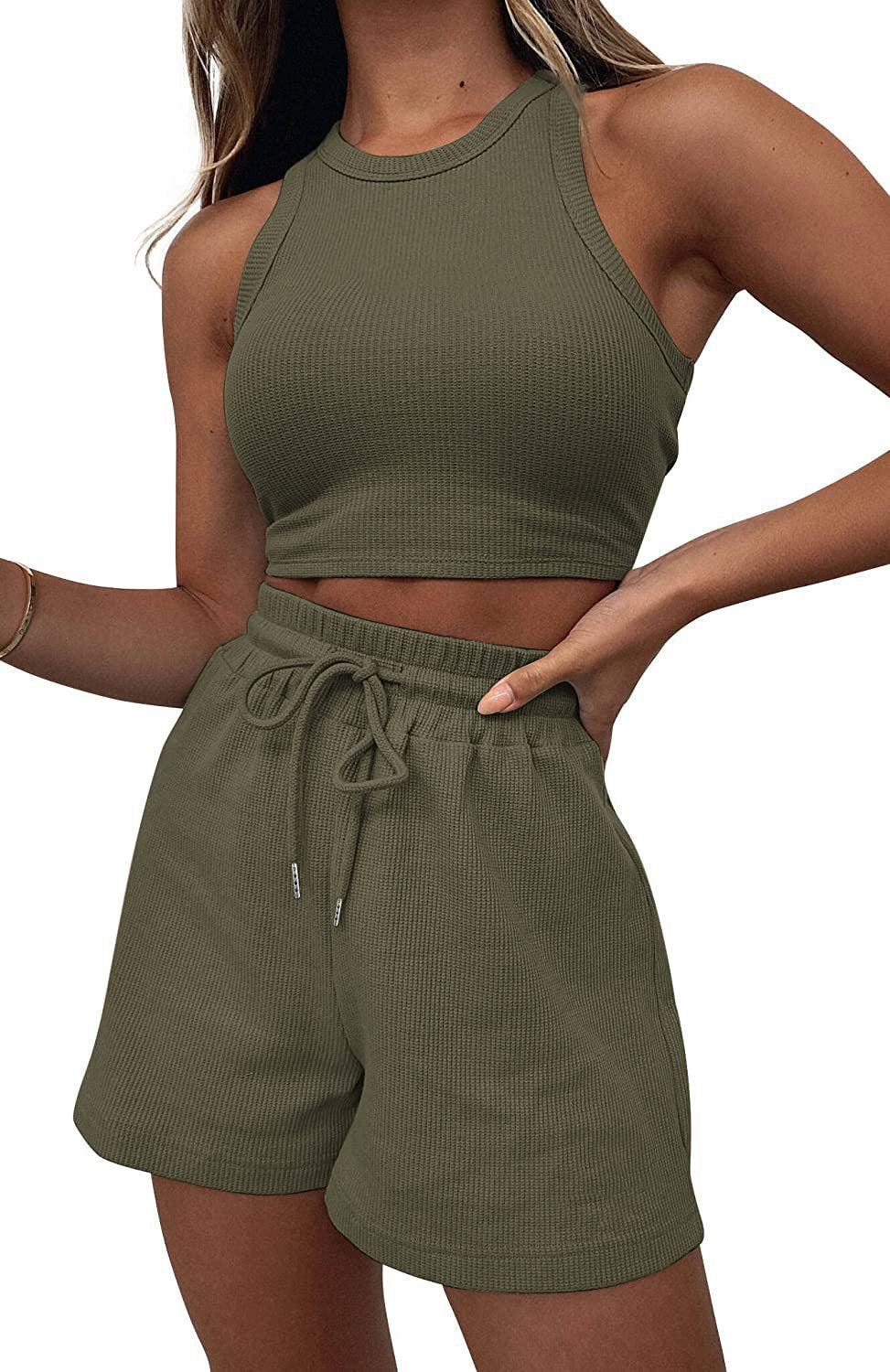 Tenue courte sportive à deux pièces pour femmes avec structure côtelée Chic und Stil