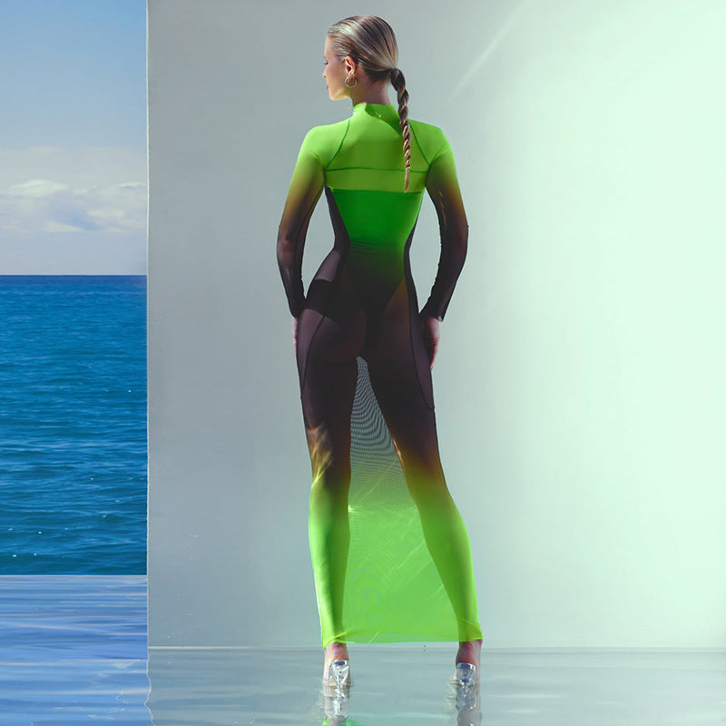 Dames Élégante et ajustée robe de sport avec col haut Chic und Stil