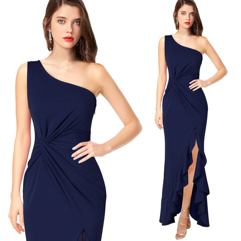 Robe maxi femme avec décolleté asymétrique et design drapé élégant Chic und Stil