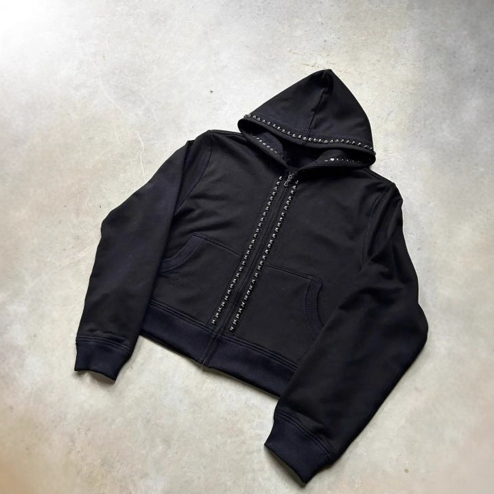 Dame hoodie avec des clous décoratifs et coupe droite Chic und Stil