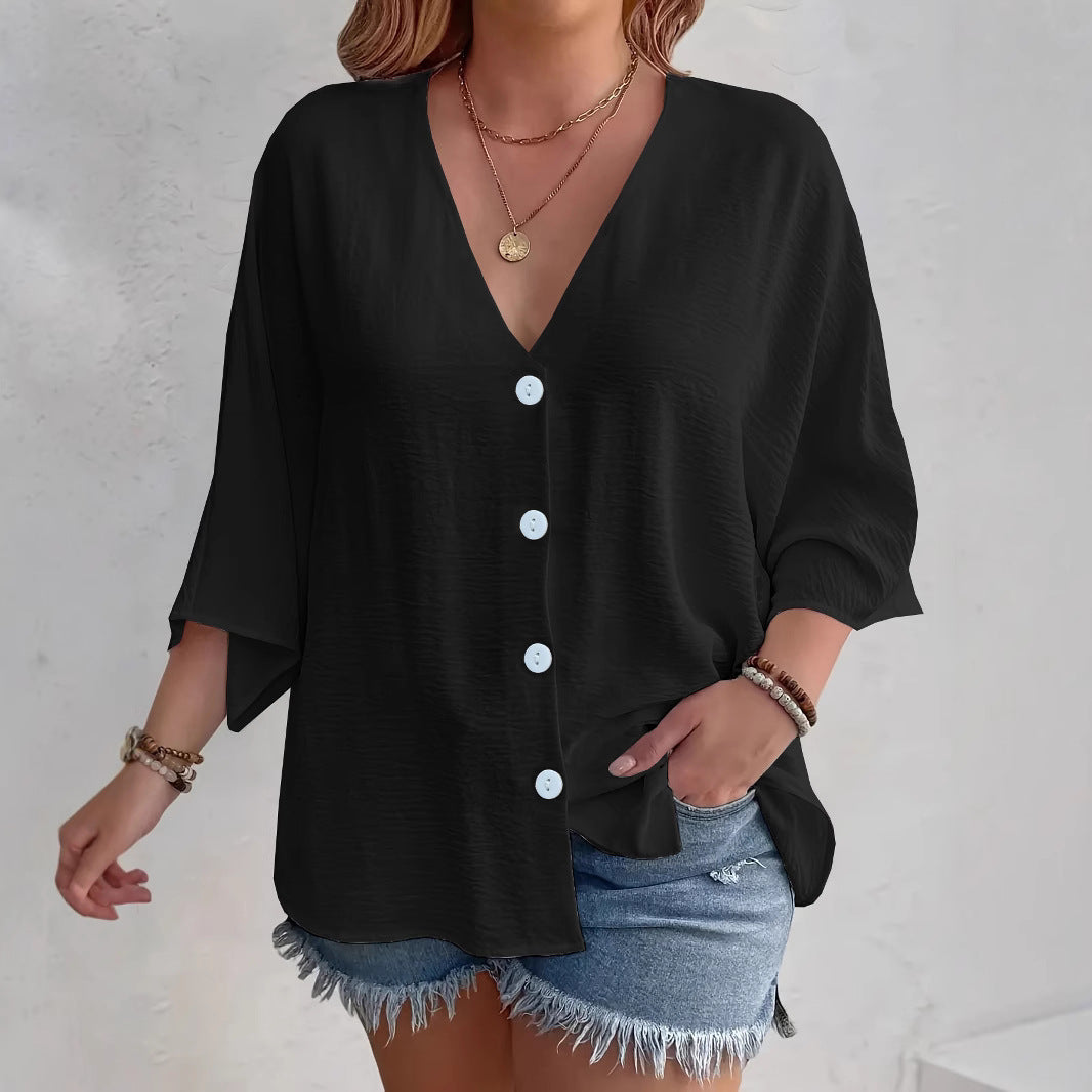 Blouse à manches courtes avantageuse pour dames avec patte de boutonnage et décolleté en V Chic und Stil