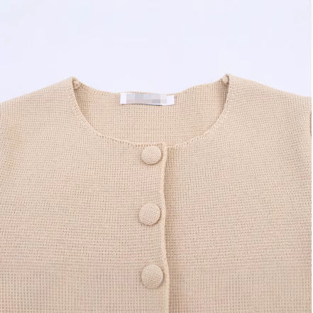 Blouse à fleurs à manches courtes pour dames avec volant évasé Chic und Stil