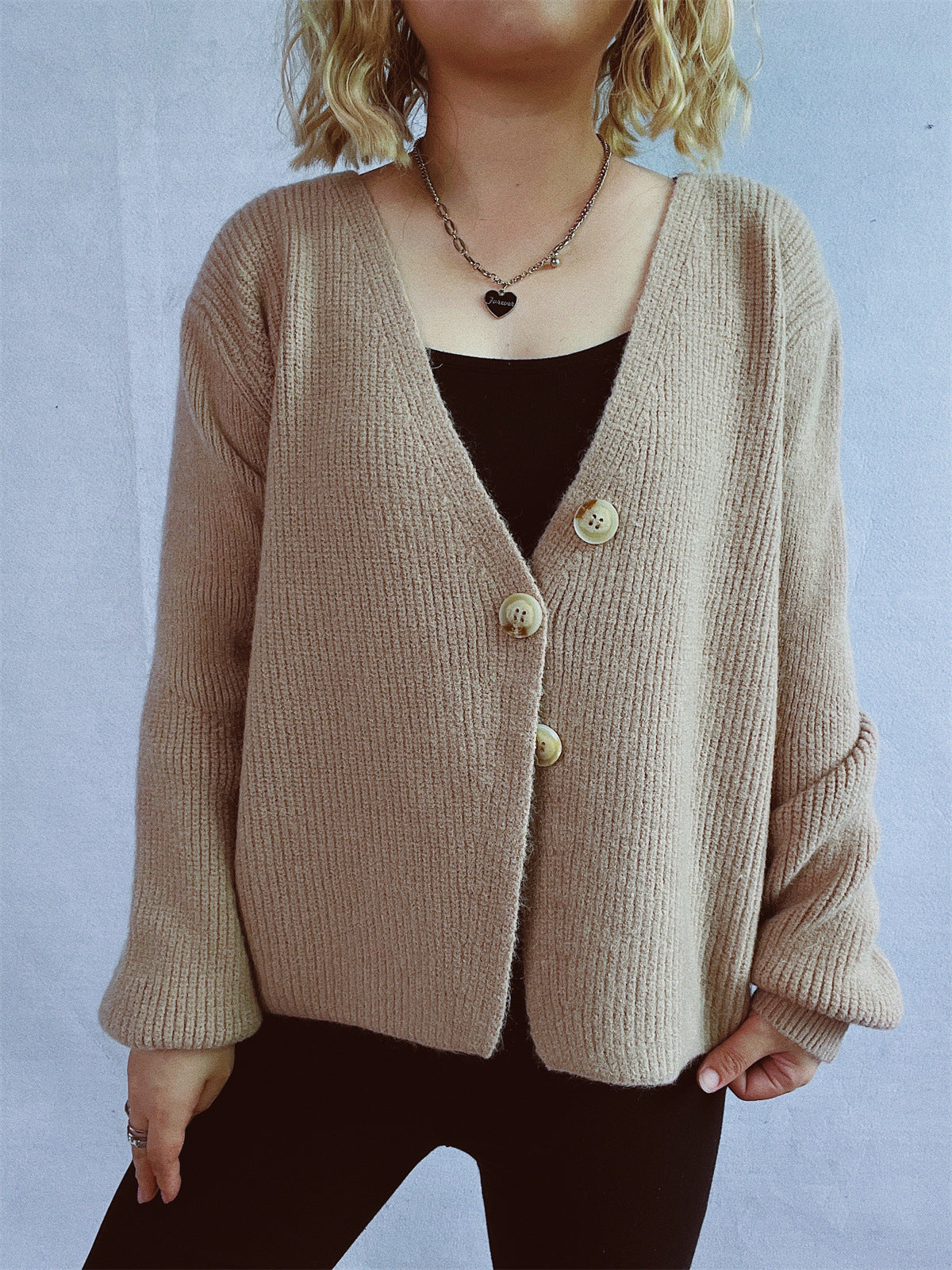 Cardigan en tricot décontracté pour femmes avec détails de boutons décoratifs Chic und Stil