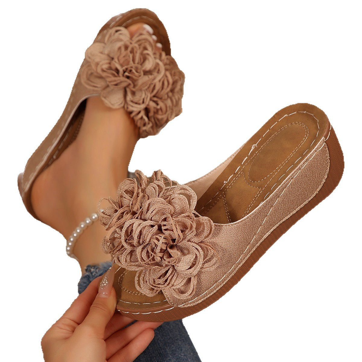 Sandales antidérapantes décorées de fleurs Chic und Stil pour femmes