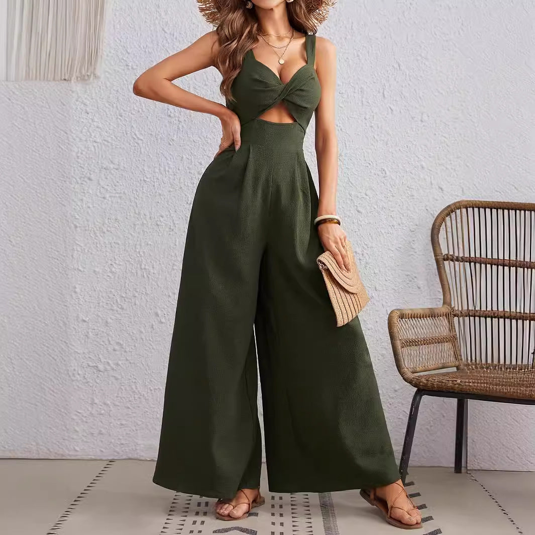 Combinaison pour femmes avec décolleté en V profond et jambes larges Chic und Stil