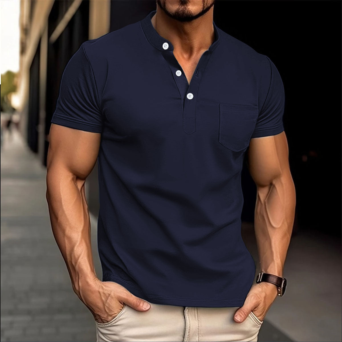 Polo pour hommes avec un col moderne et des détails de boutons Chic und Stil