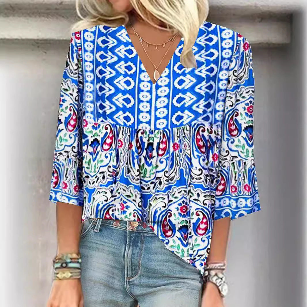 Tunique femme avec un design asymétrique original et un motif floral Chic und Stil