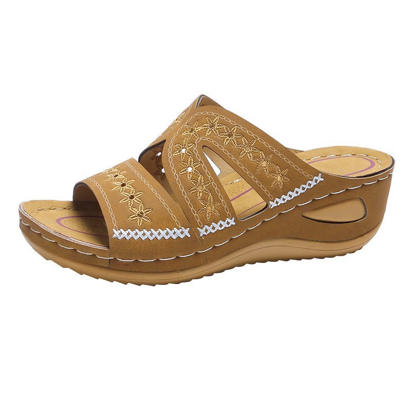 Sandales à glissière améliorant le confort pour femmes Chic und Stil