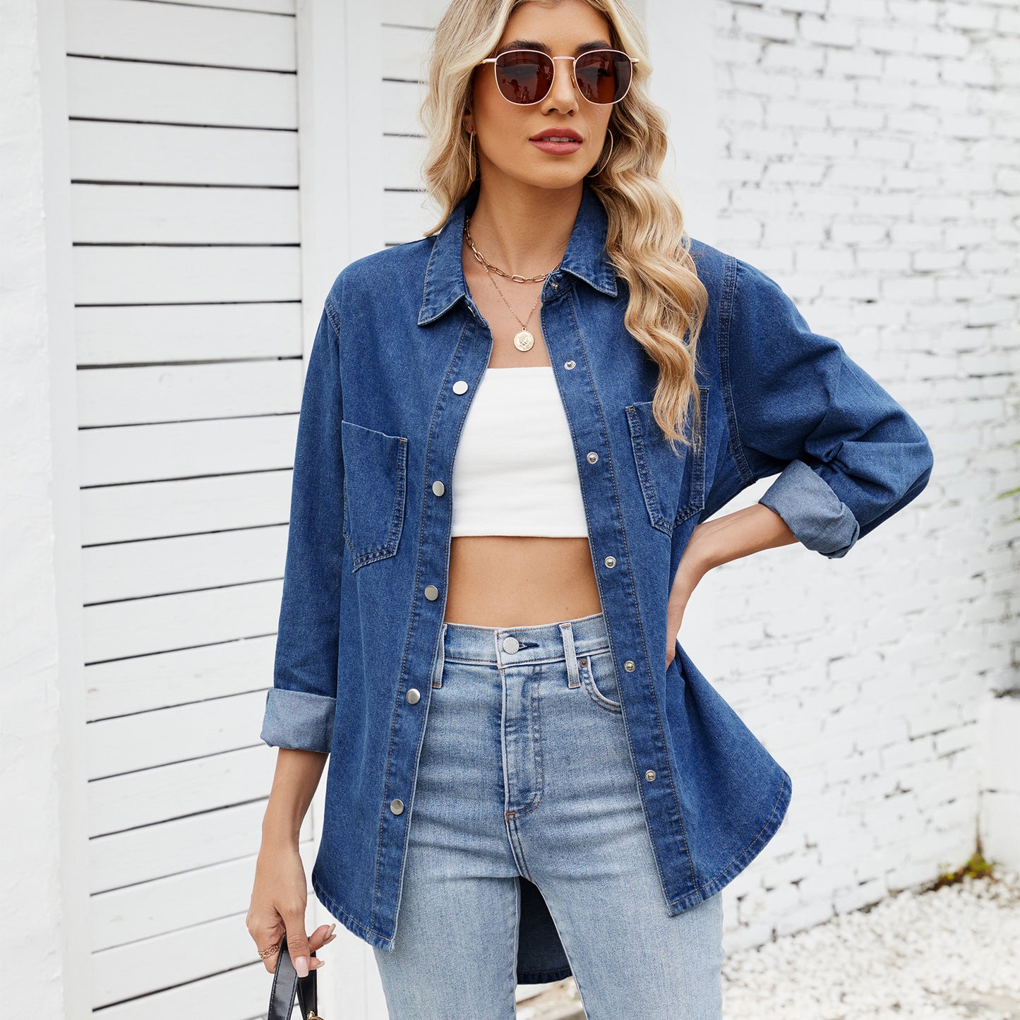 Veste en denim oversized pour femmes avec poches poitrine et coupe décontractée Chic und Stil