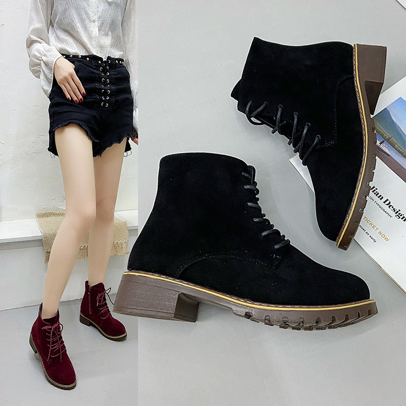 Bottines pour femmes en daim à la mode avec fermeture éclair supplémentaire et semelle profilée légère Chic und Stil