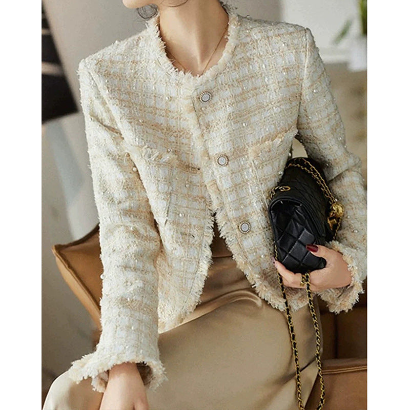 Veste en tweed bouclé pour femmes avec des détails de boutons chics Chic und Stil