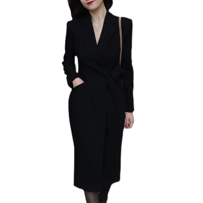 Robe enveloppante ajustée pour femmes avec poches Chic und Stil