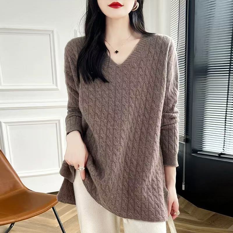 Femme pull en grosse maille avec décolleté en V et coupe décontractée Chic und Stil