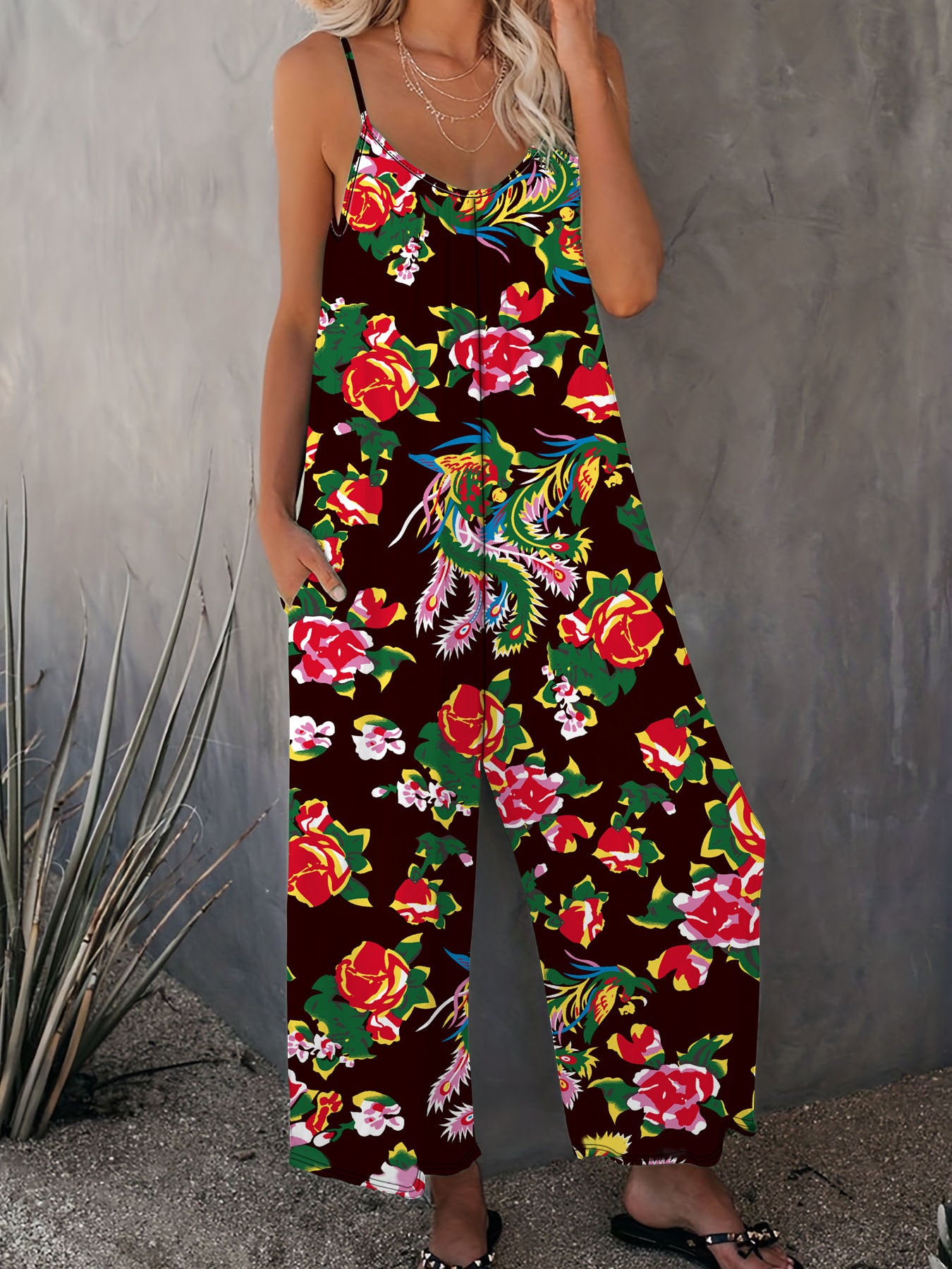 Dame combinaison légère avec design floral et bretelles réglables Chic und Stil