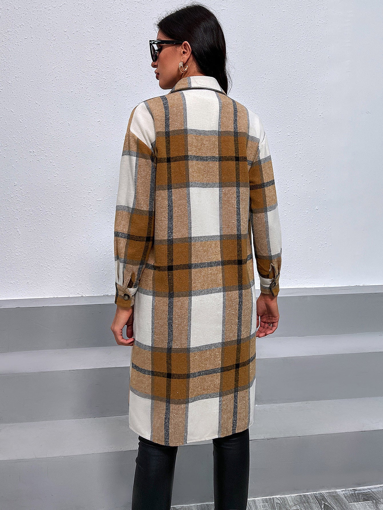 Chemise overshirt à carreaux pour femmes avec coupe décontractée et manches longues Chic und Stil