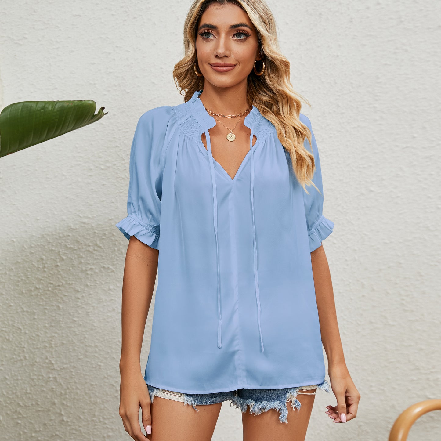 Blouse femme avec col froncé et manches courtes Chic und Stil