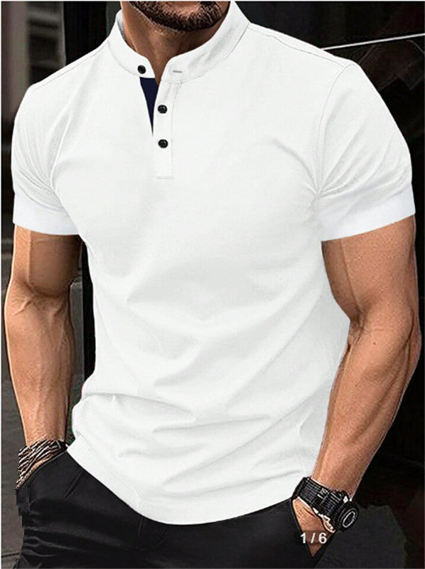 Chemise polo pour hommes avec col montant moderne et boutons contrastés Chic und Stil