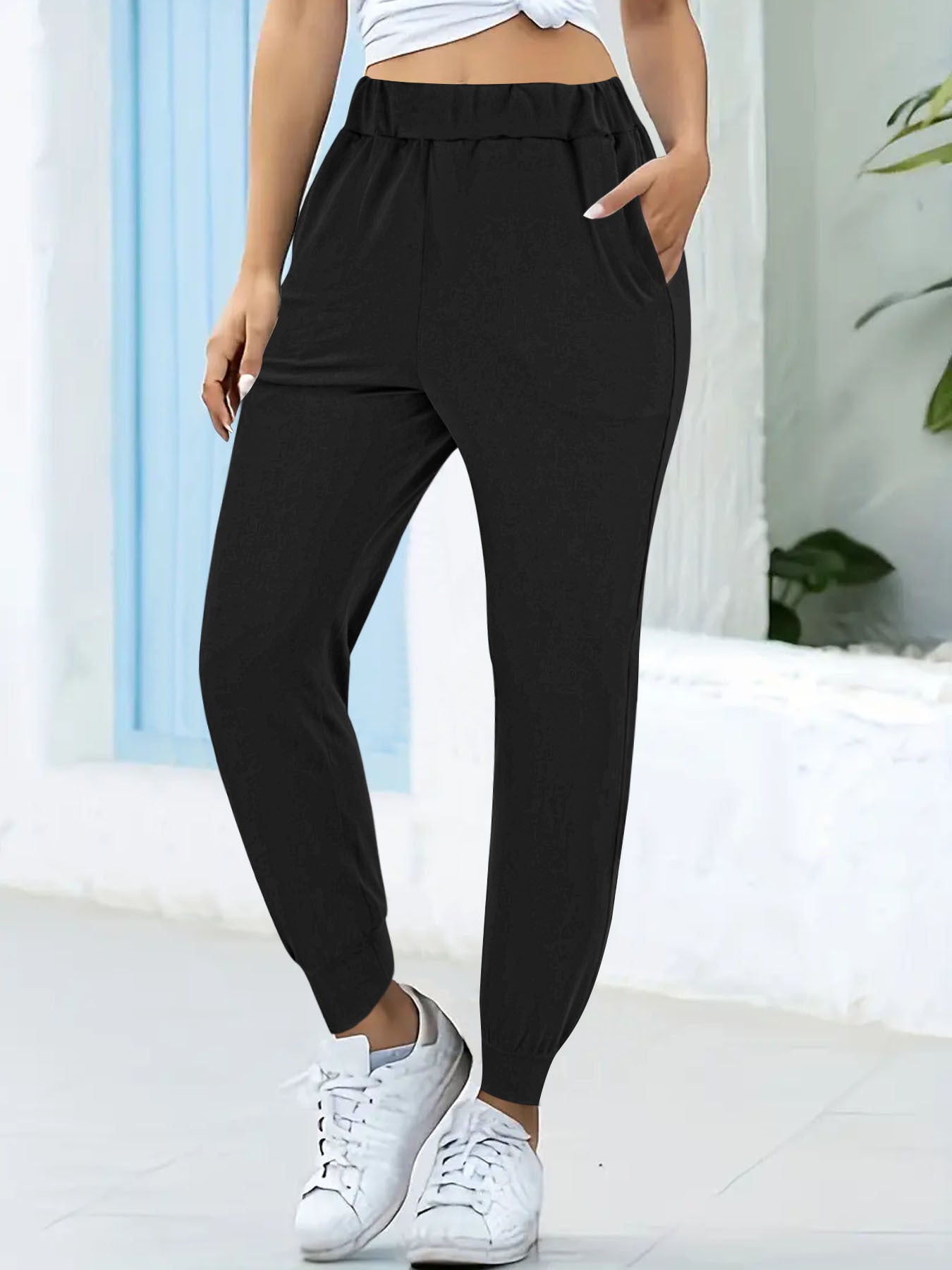 Pantalon de jogging confortable pour femmes avec taille élastique et poches pratiques Chic und Stil