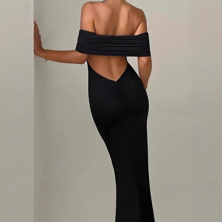 Robe de soirée élégante et cintrée pour femmes avec décolleté sans épaule Chic und Stil