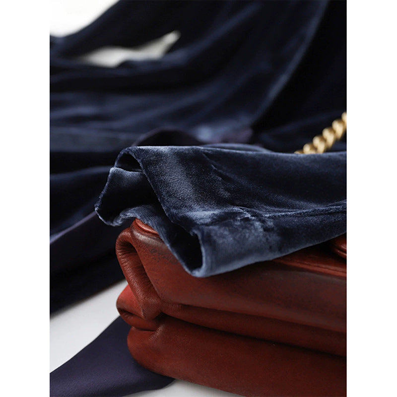 Robe enveloppante en velours élégant pour femmes Chic und Stil