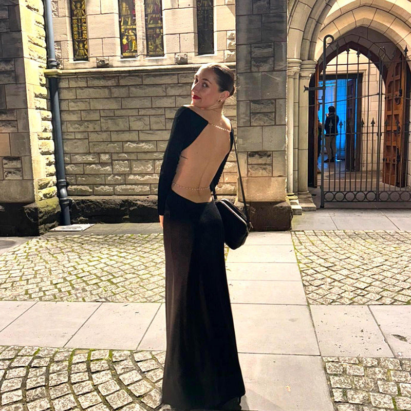 Robe maxi élégante pour femmes avec un design dos nu et de belles décorations Chic und Stil