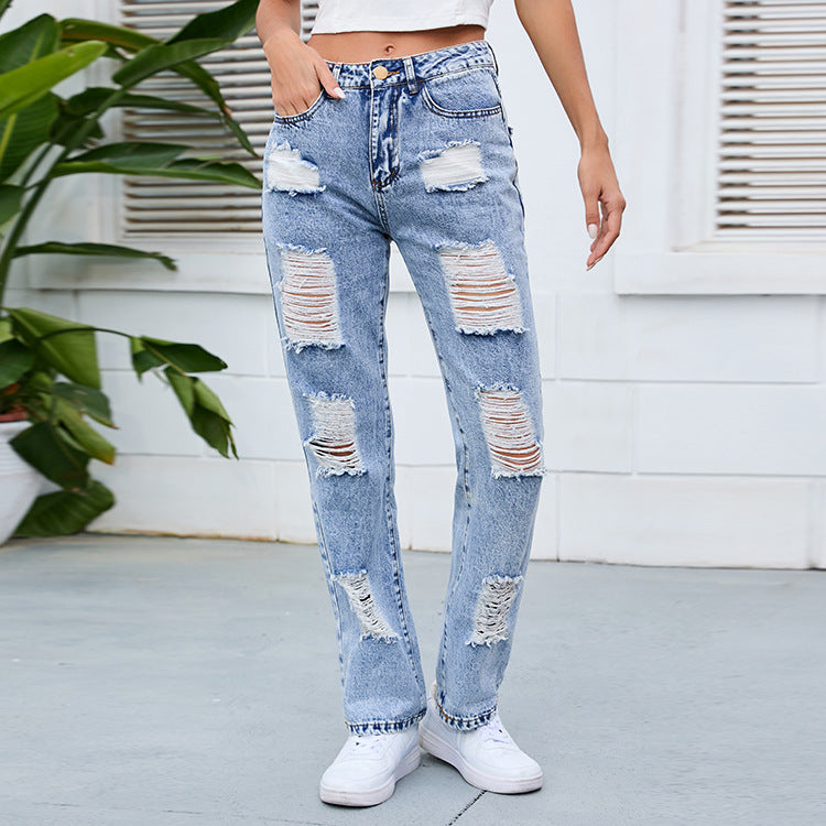 Distressed Mom Jeans for women with a relaxed fit and high waist Chic und Stil