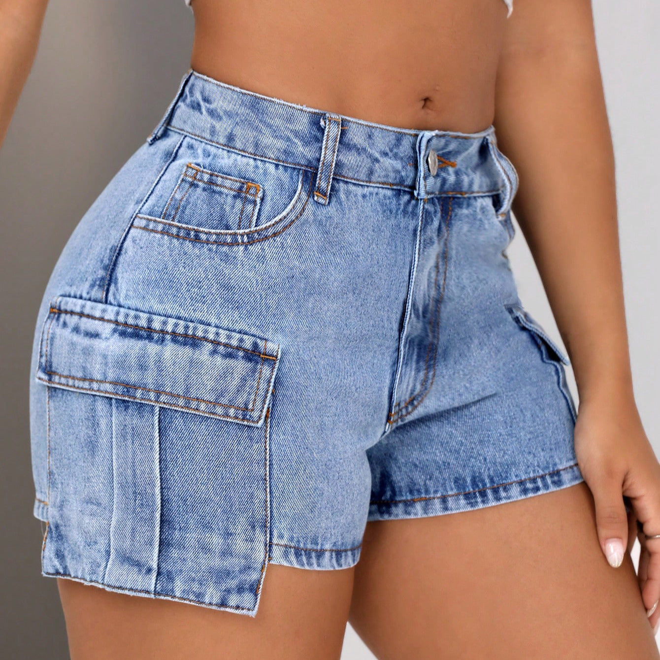 Shorts cargo pour dames au look vintage stylé avec poches latérales pratiques Chic und Stil