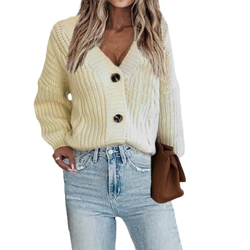 Veste en tricot pour femmes avec des boutons décoratifs et un décolleté en V profond Chic und Stil