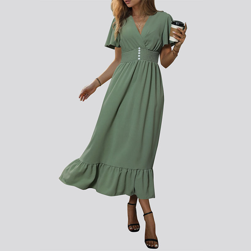 Robe maxi fluide pour femmes avec des manches volantes et un détail de bouton Chic und Stil