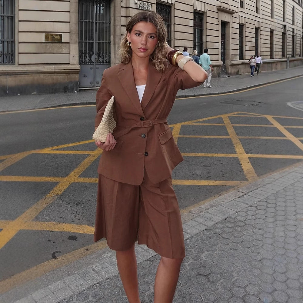 Blazer élégant pour femmes avec ceinture Chic und Stil