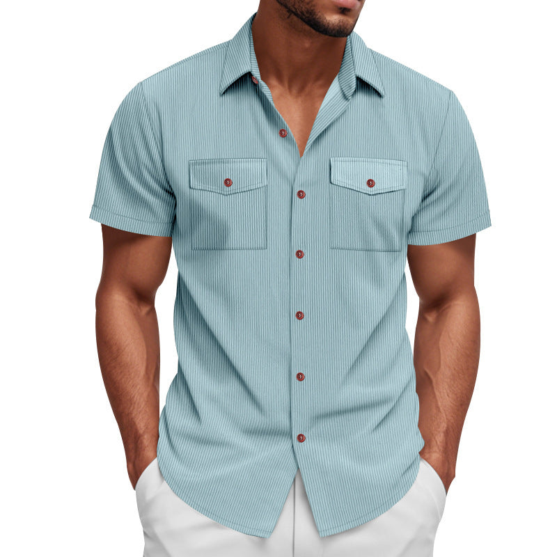 Chemise à manches courtes rayée pour hommes avec deux poches poitrine pratiques Chic und Stil