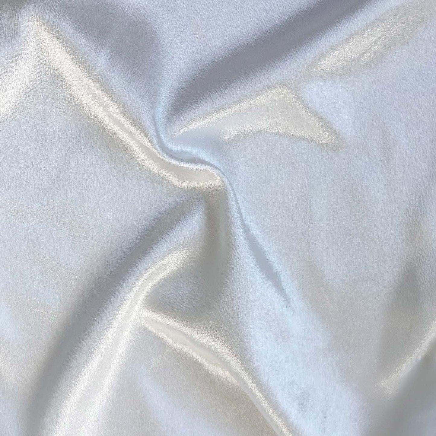 Robe élégante pour femmes avec des manches volumineuses et fluides Chic und Stil