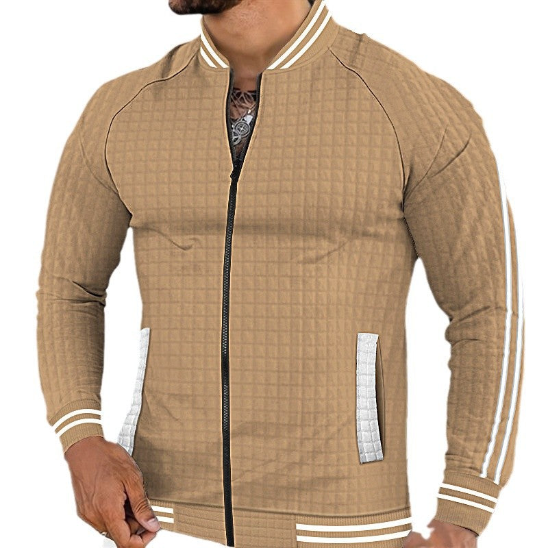 Veste matelassée sportive pour hommes avec un design structuré et des poches zippées latérales Chic und Stil