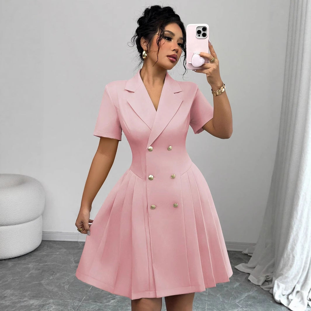 Robe plissée élégante à double boutonnage pour femmes Chic und Stil