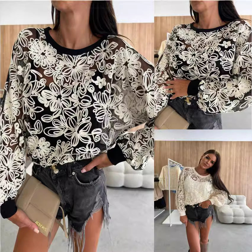 Blouse pour femmes brodée avec des manches transparentes Chic und Stil