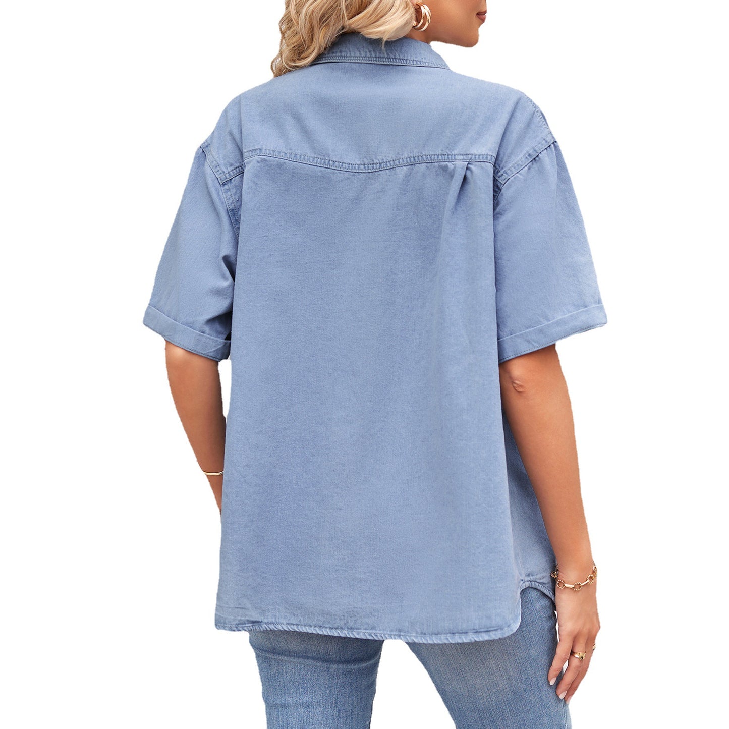 Women's Casual Denim Jacket with Practical Pockets Chic und Stil