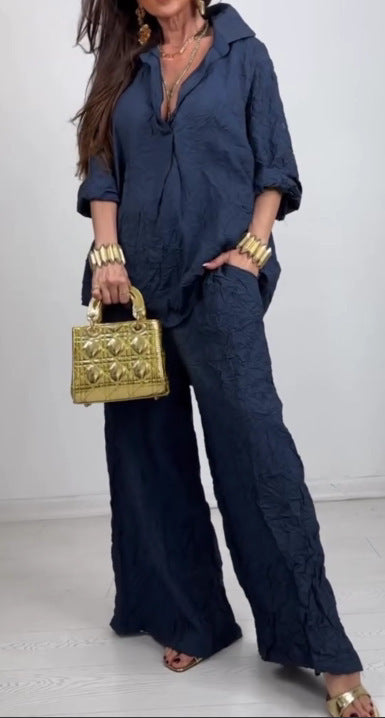 Chic and Style women's casual pants set with a waffled structure and a knotted top