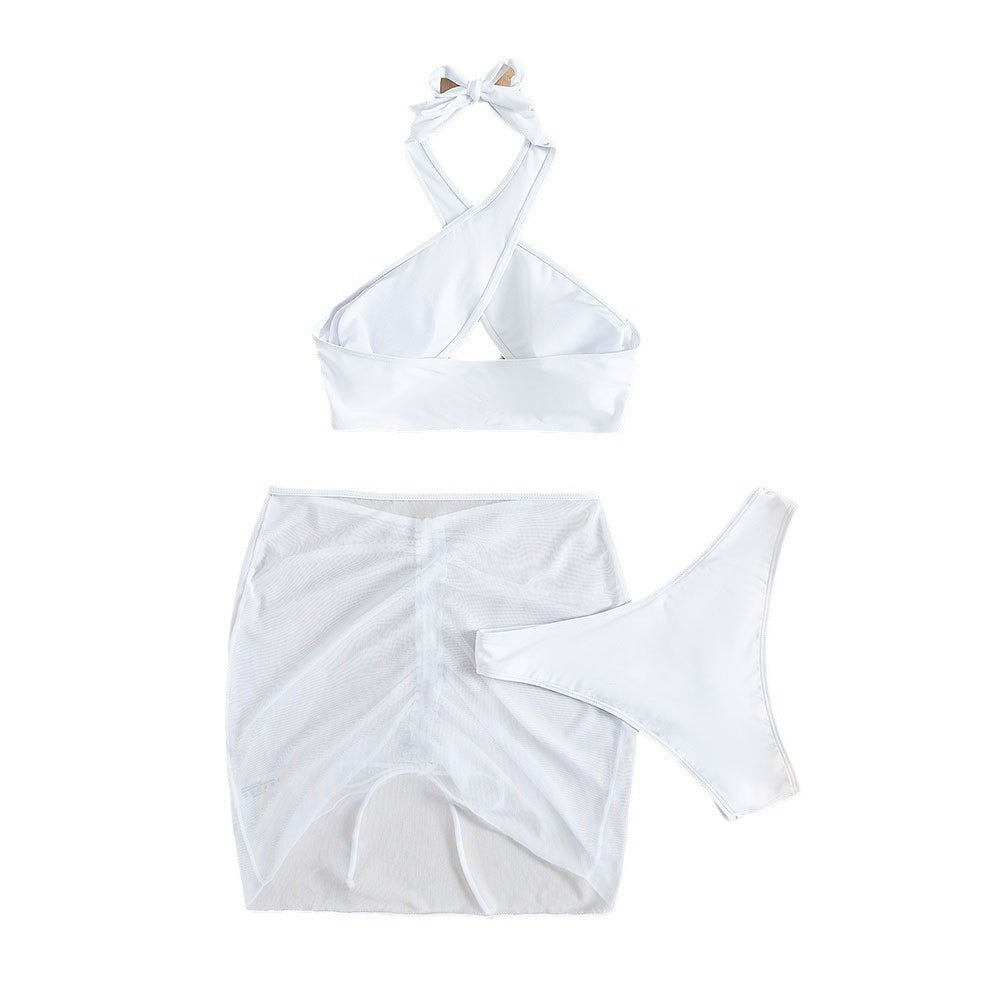 Dames haut de gamme Halter-top et ensemble bikini froncé avec jupe Chic und Stil