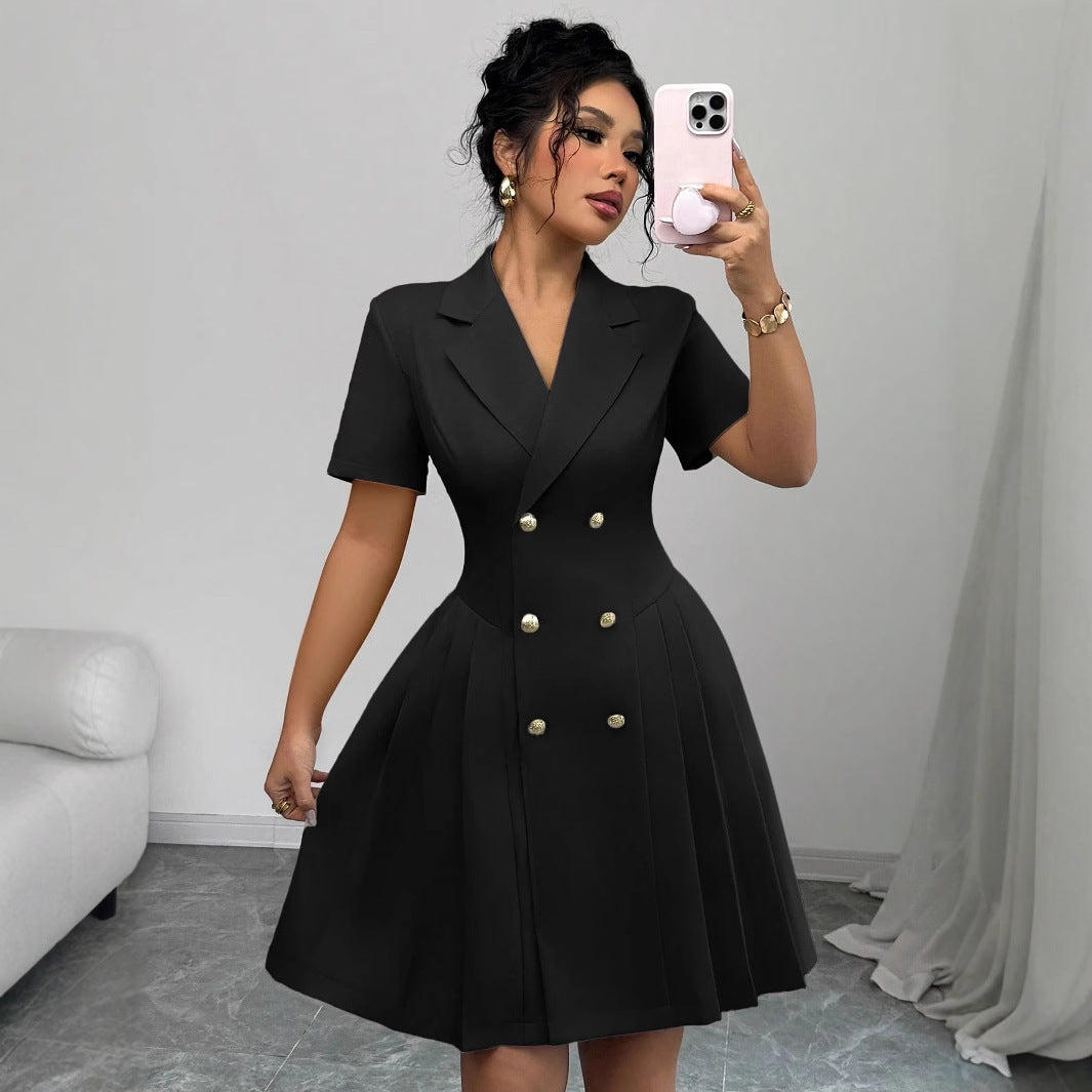 Robe plissée élégante à double boutonnage pour femmes Chic und Stil