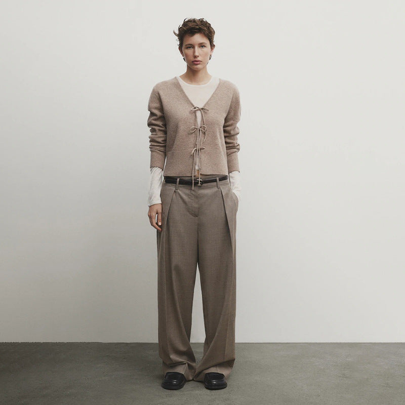 Dames pull-over douillet avec ceinture à nouer et décolleté en V Chic und Stil