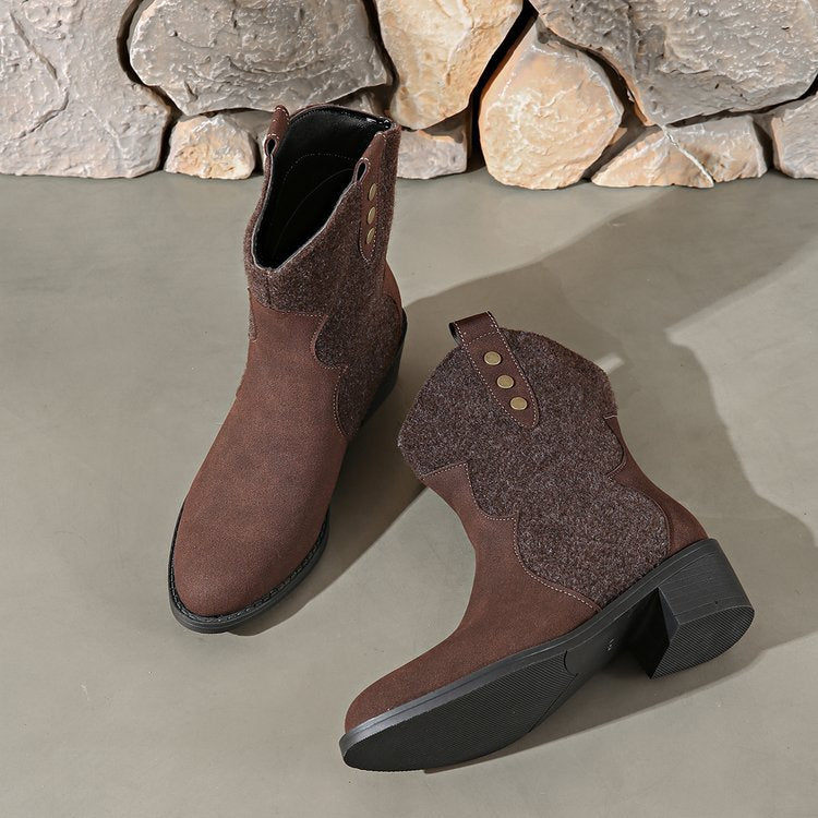 Bottes de cowboy à la mode pour femmes avec des détails élégants et un talon bloc robuste Chic und Stil