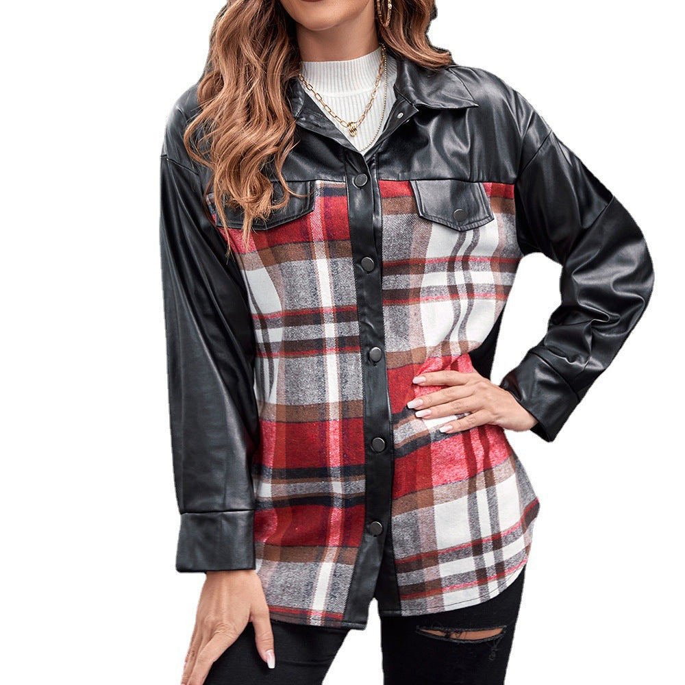 Chemise oversize pour femmes avec des manches en cuir contrasté et un motif à carreaux Chic und Stil